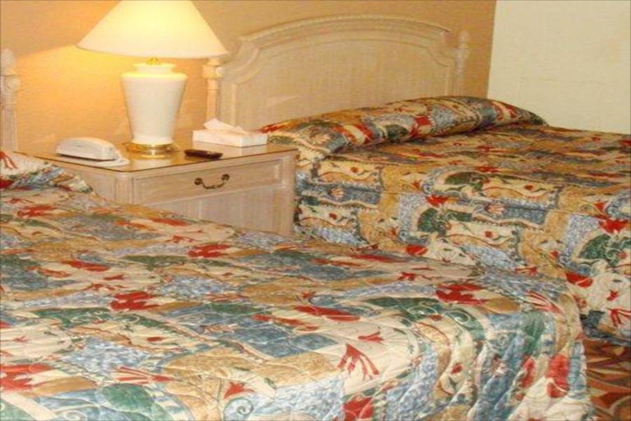 Travelodge By Wyndham Strasburg/lancaster Amish Country 2*