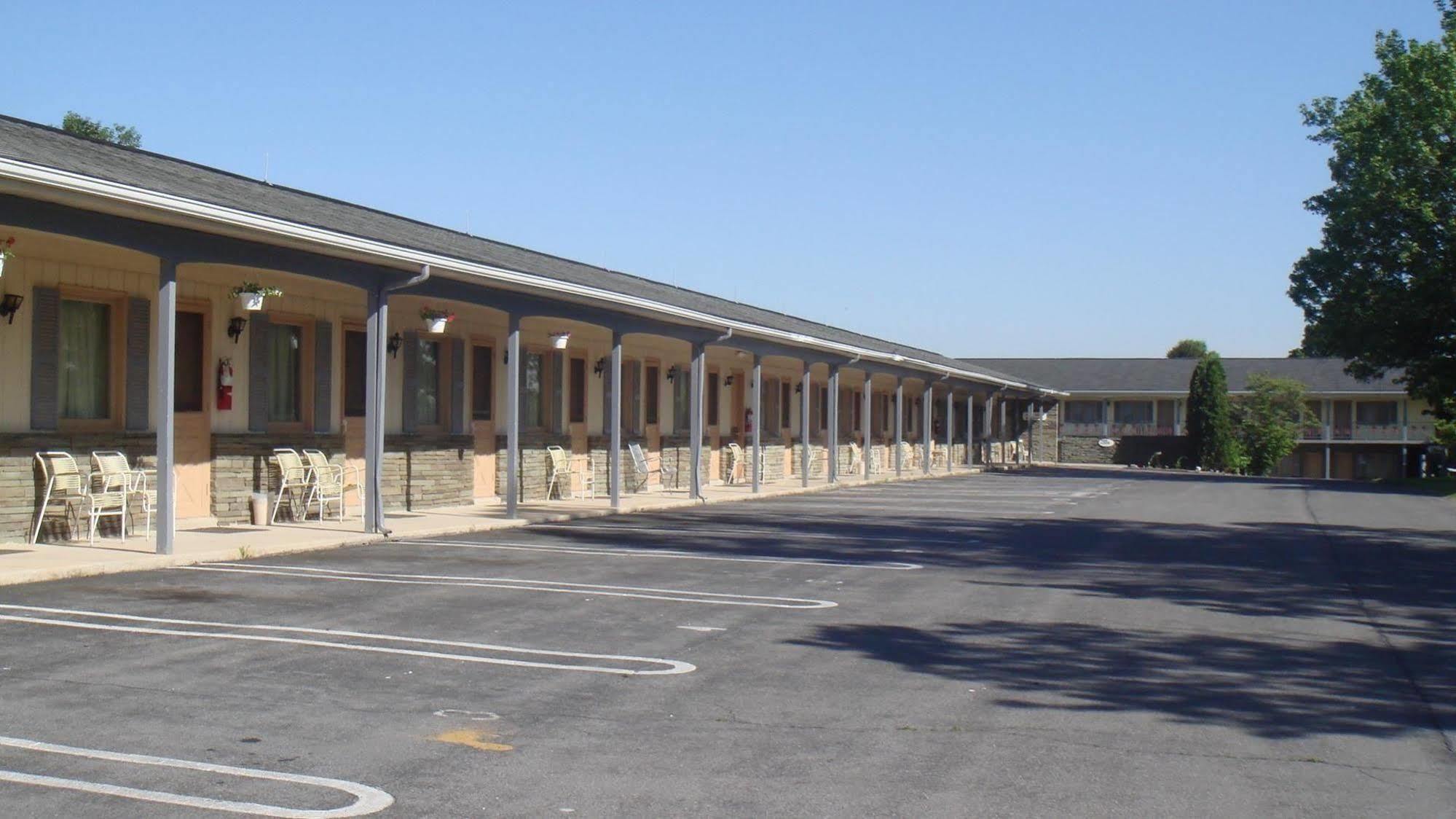 Travelodge By Wyndham Strasburg/lancaster Amish Country Motel