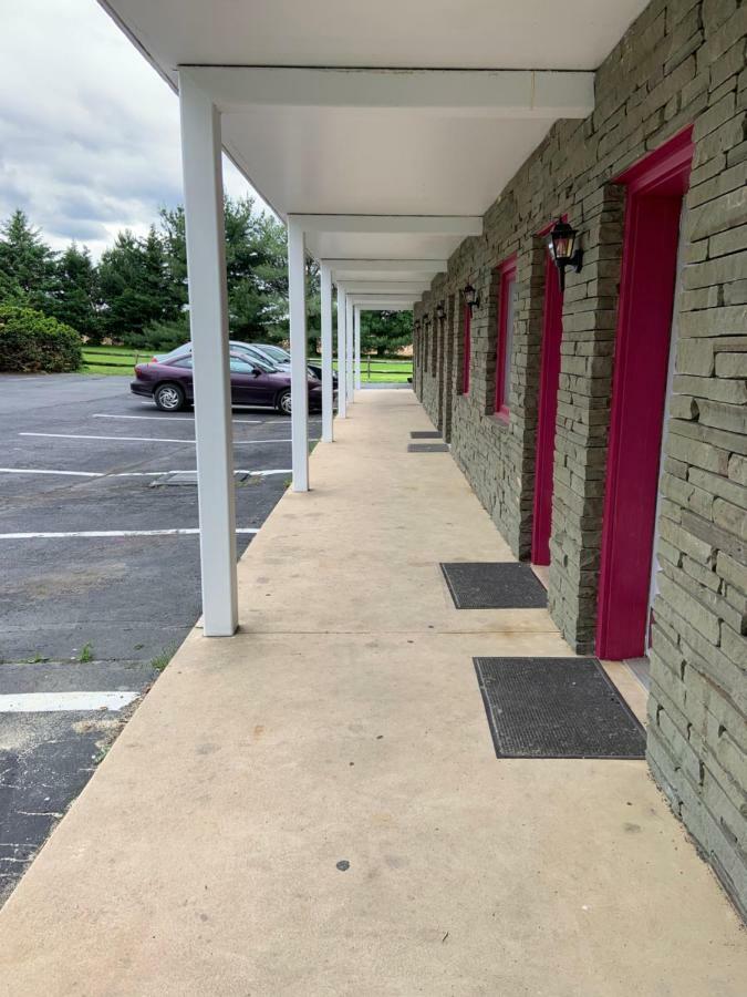 Travelodge By Wyndham Strasburg/lancaster Amish Country Motel